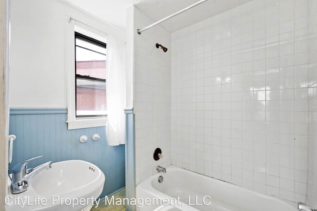 Photo - 4 br, 2 bath House - 334 Overbrook Blvd