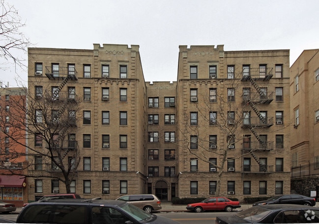 BUILDING