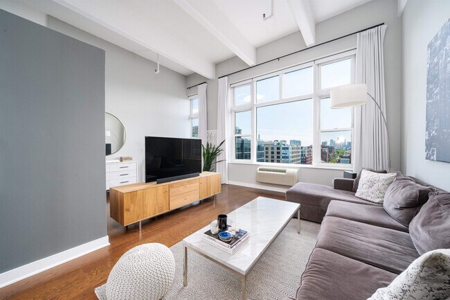 Photo - 1500 Hudson St Unit 9K