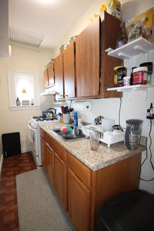 517 E Broadway Unidad 2