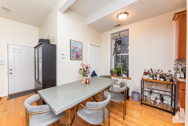 Photo - 2702 W Thomas St