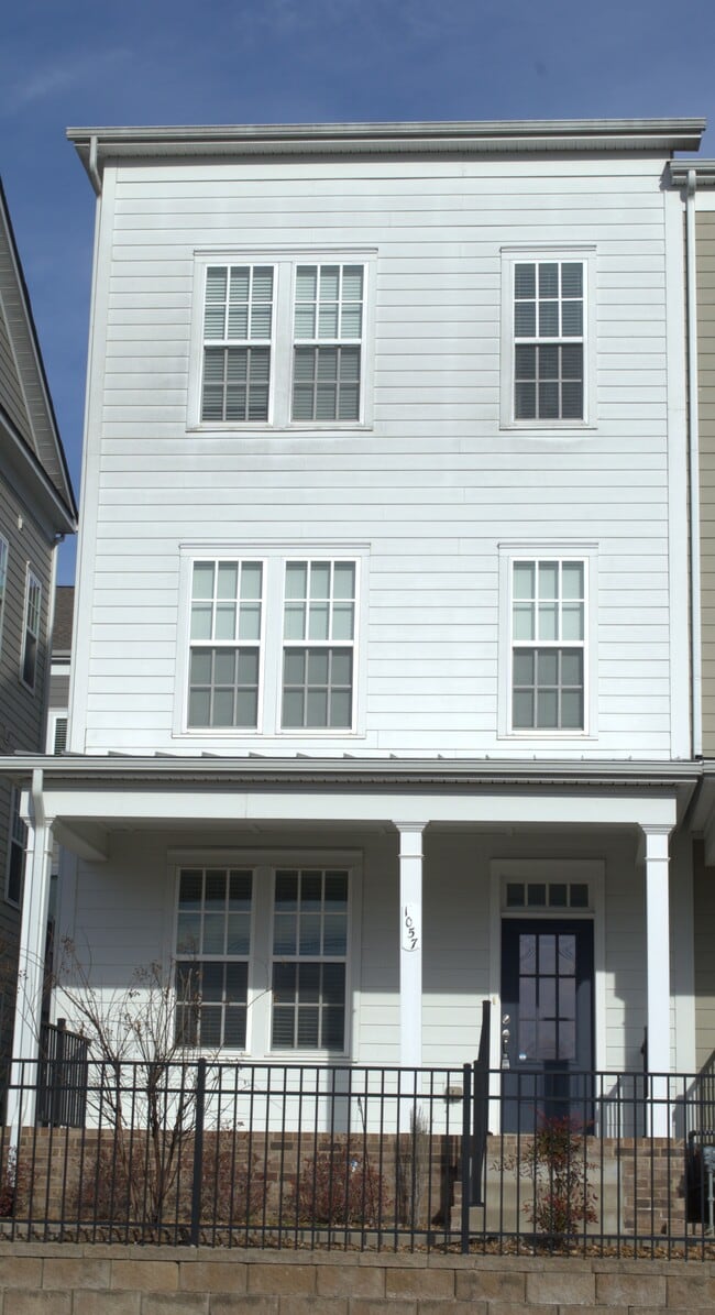 Photo - 1057 Vida Wy