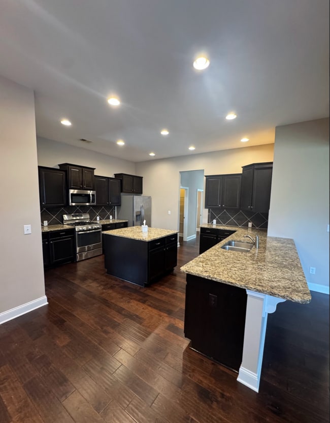 Photo - Spacious 5-Bedroom Home in Mooresville wit...
