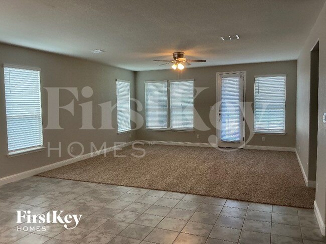 Photo - 2501 Walker Ave