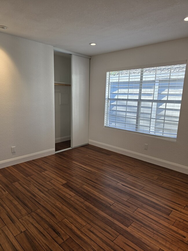 Photo - 544 Silver Lake Dr