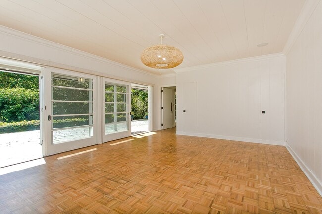 3125 Huelani Pl