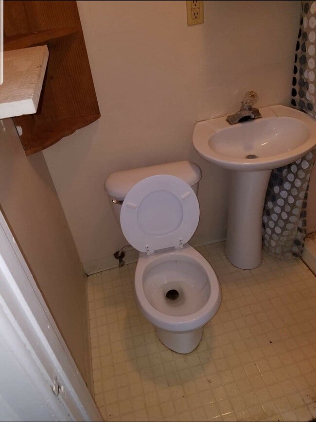 Photo - 340 S Ohio St