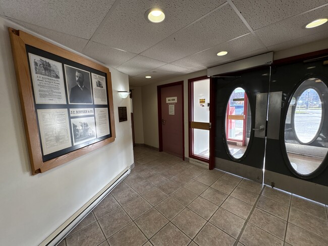 Photo - 151 Queen St Unité 107