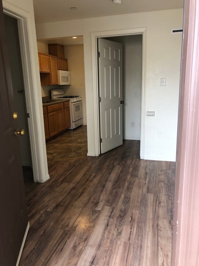 Photo - Pacana Apartments