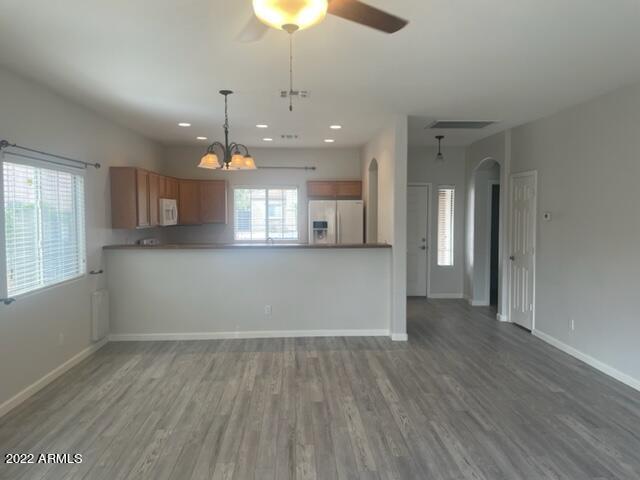 Photo - 553 E San Carlos Way