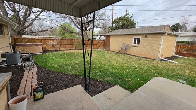 Photo - 793 W Longview Ave