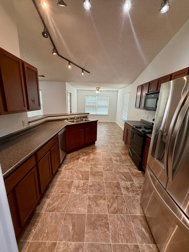 118 Whirlwind Way