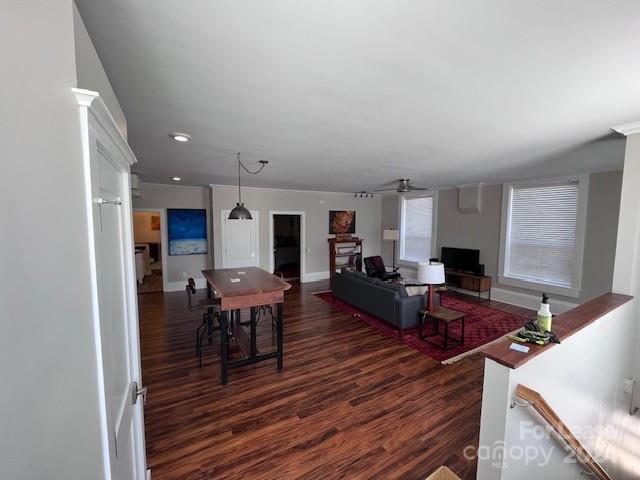 Photo - 104 Queen St