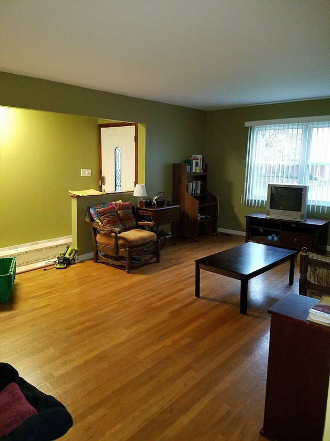 Photo - 2853 Chesfield Dr