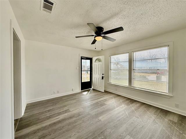 Photo - 1509 SE 18th St