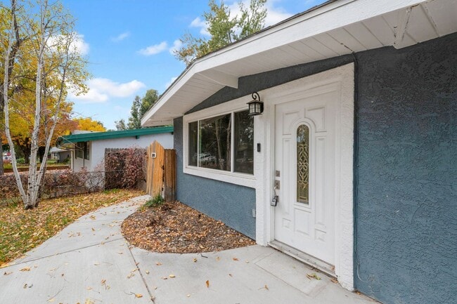 Photo - Adorable updated 2bdrm rancher