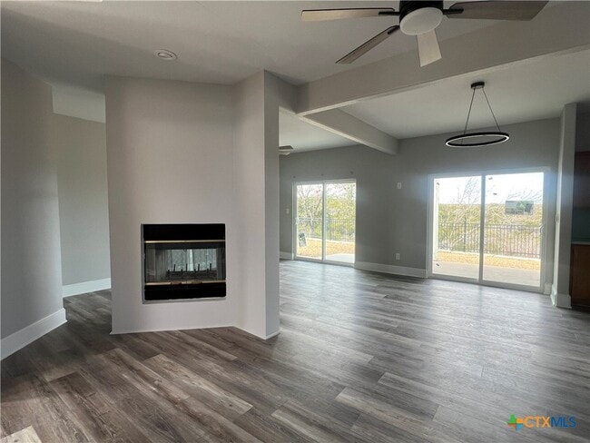 Photo - 5899 Denmans Loop