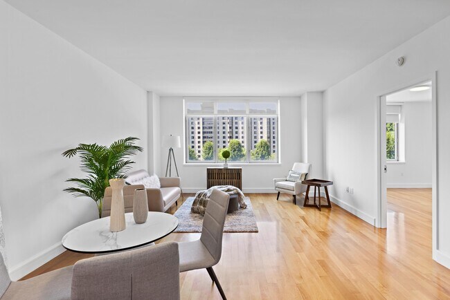 Photo - 8100 River Rd Unit 510