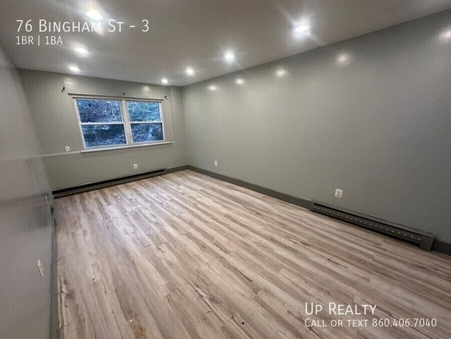 Photo - 76 Bingham St Unit 3