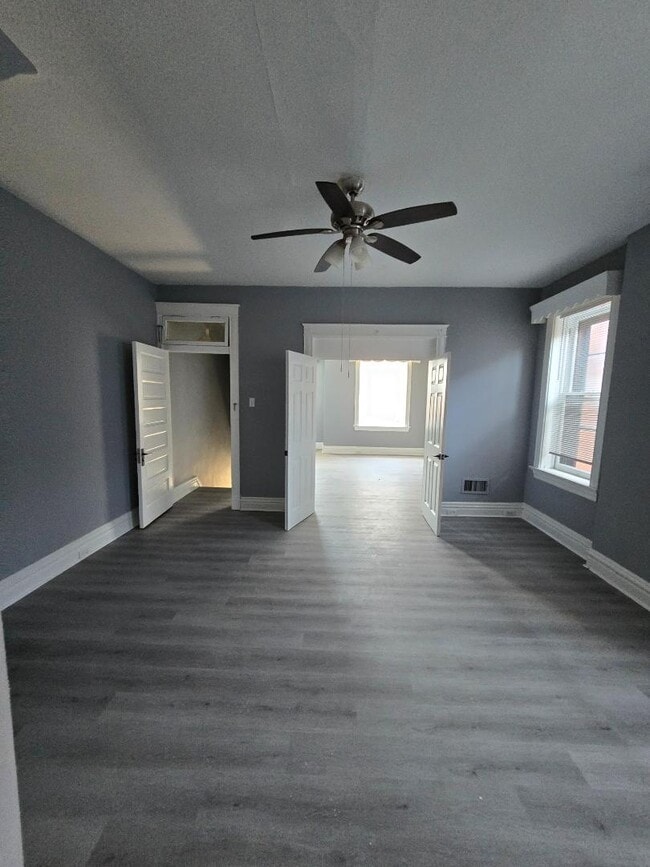 Building Photo - 3150-3152 Pennsylvania Ave - 3152 2FA