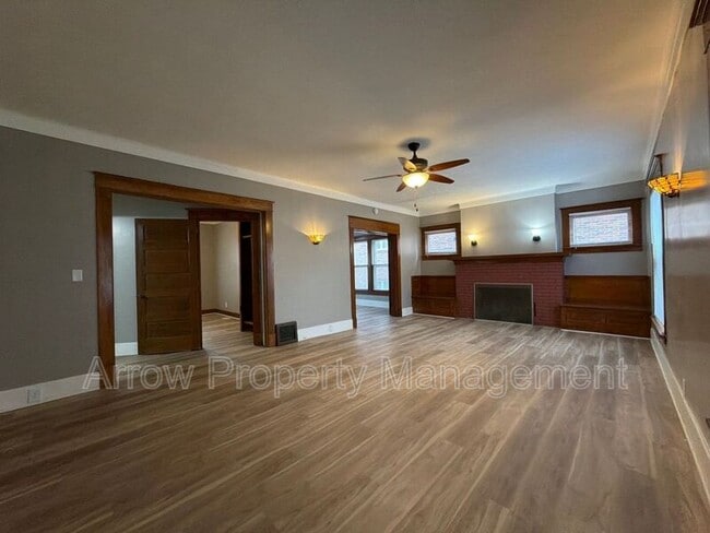 Photo - 1820 A St Unit 1