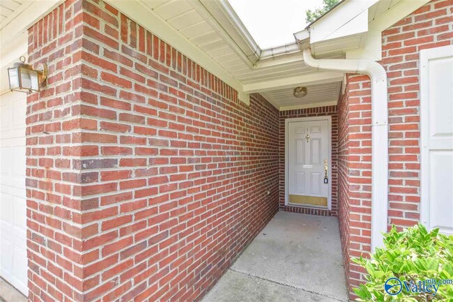 Photo - 136 Populus Dr