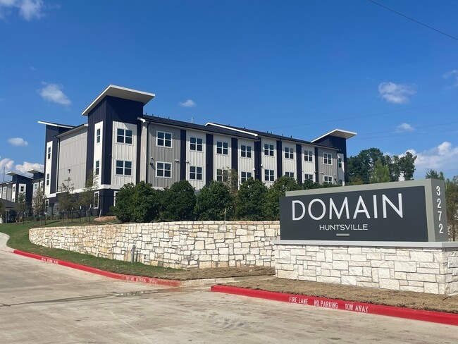 Building Photo - Domain at Huntsville Rental