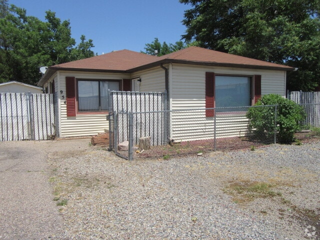 Building Photo - 954 Orchard Ave Rental
