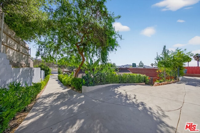 Photo - 4603 Ocean View Blvd