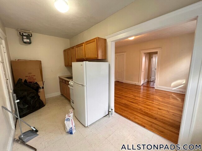 109 Brainerd Rd Unit 3