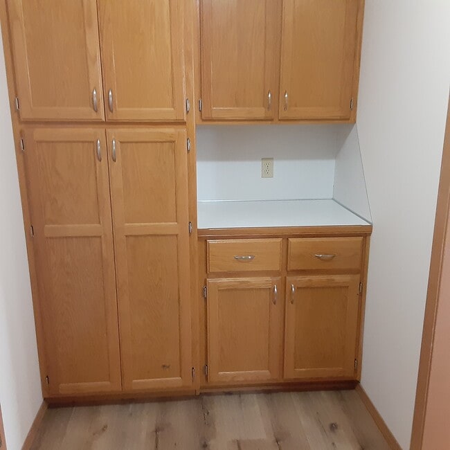 Photo - 236 N Foster Ave