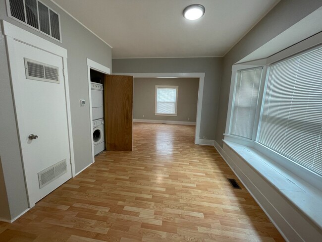 Photo - PRELEASE:  5 bdrm/2 bath near Park, WWU and Downtown