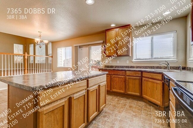Photo - 7365 Dobbs Dr