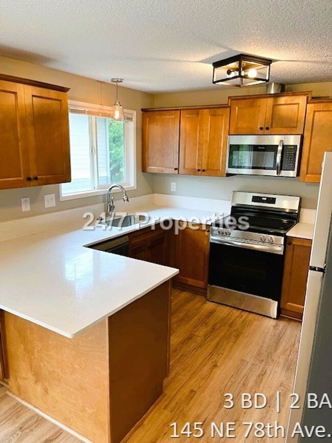 Fully Remodeled - 3BD I 2BA NE PDX HOME - Fully Remodeled - 3BD I 2BA NE PDX HOME