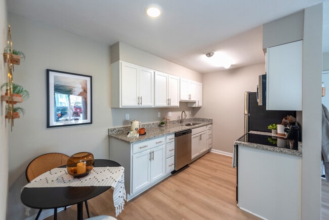 Photo - Attain at Chic's Beach (Vista Residences)