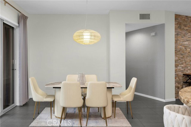 Photo - 21 Gramercy