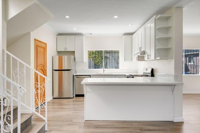 Photo - 2648 Arvia St