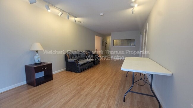 Photo - 929 Morreene Rd Unit Apt A13