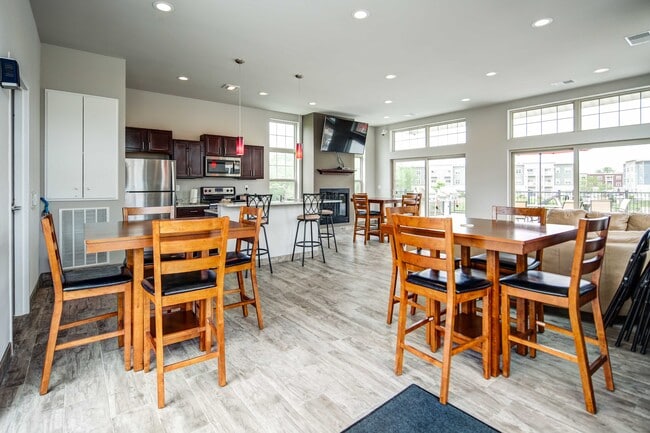 Mammoth Springs Apartments