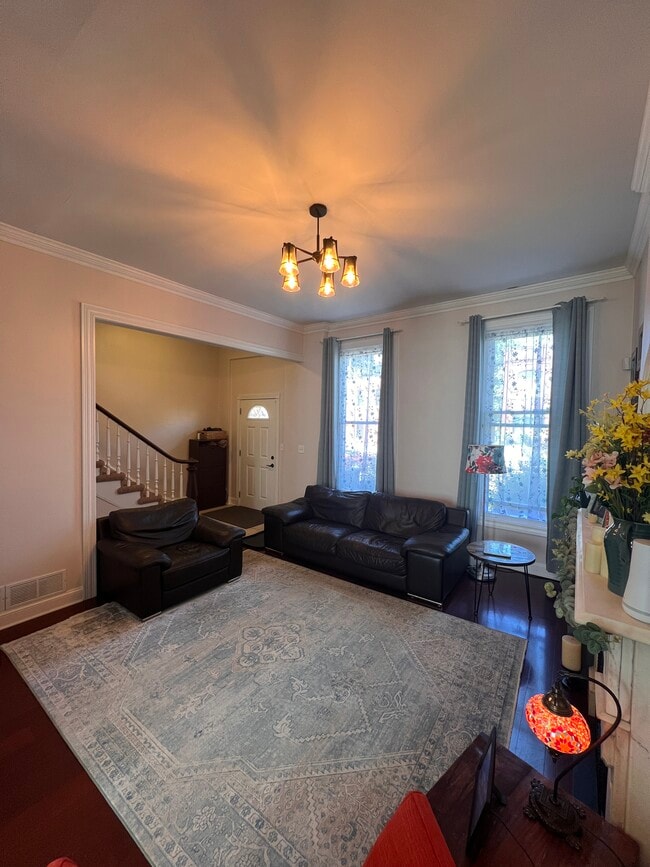 Photo - 929 S Bell Ave