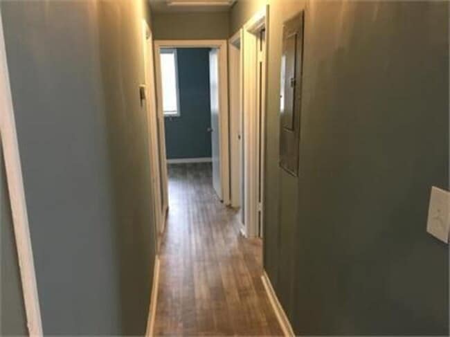 Photo - 324 Macedonia Rd SE