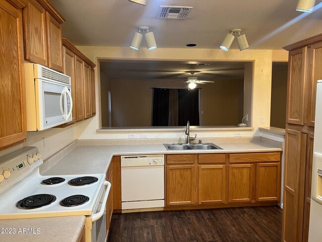 Photo - 10289 N 115th Dr