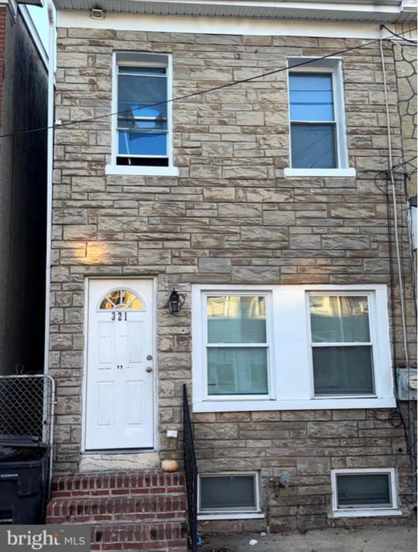 Photo - 321 Townsend St Townhome