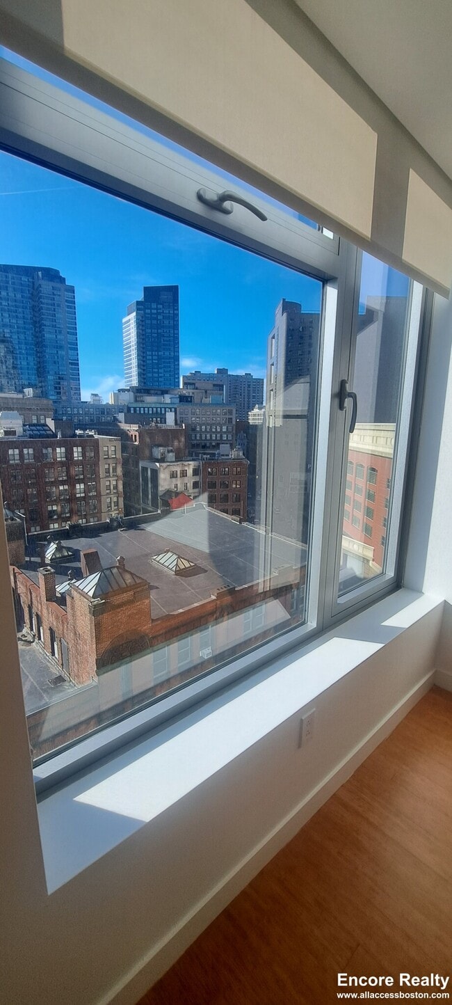 120 Kingston St Unit 1106
