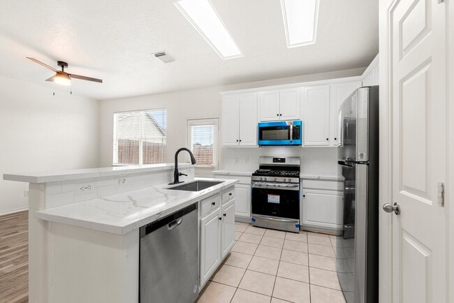 Building Photo - 8710 Thistlemoor Ln Rental