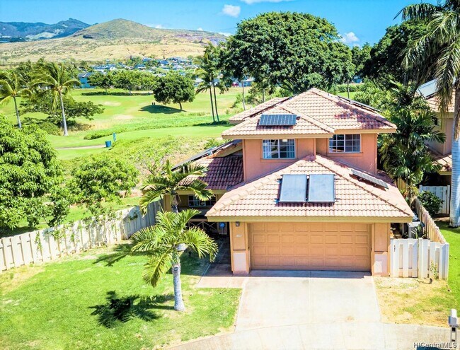 Photo - A?eloa, Kapolei - Single Family Home on the Golf Course