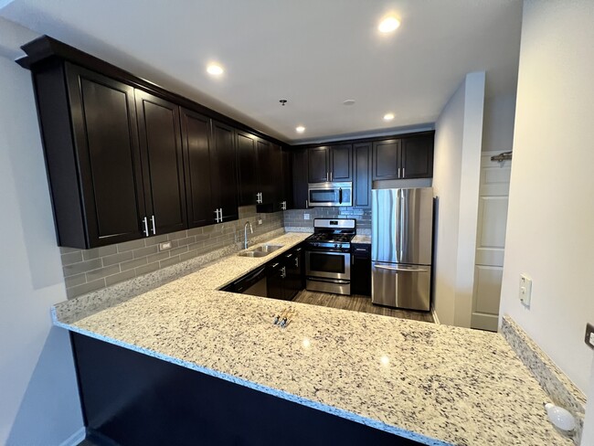 Photo - 625 Deerfield Rd