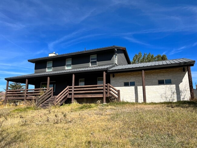 Photo - SILVER CREEK HORSE PROPERTY