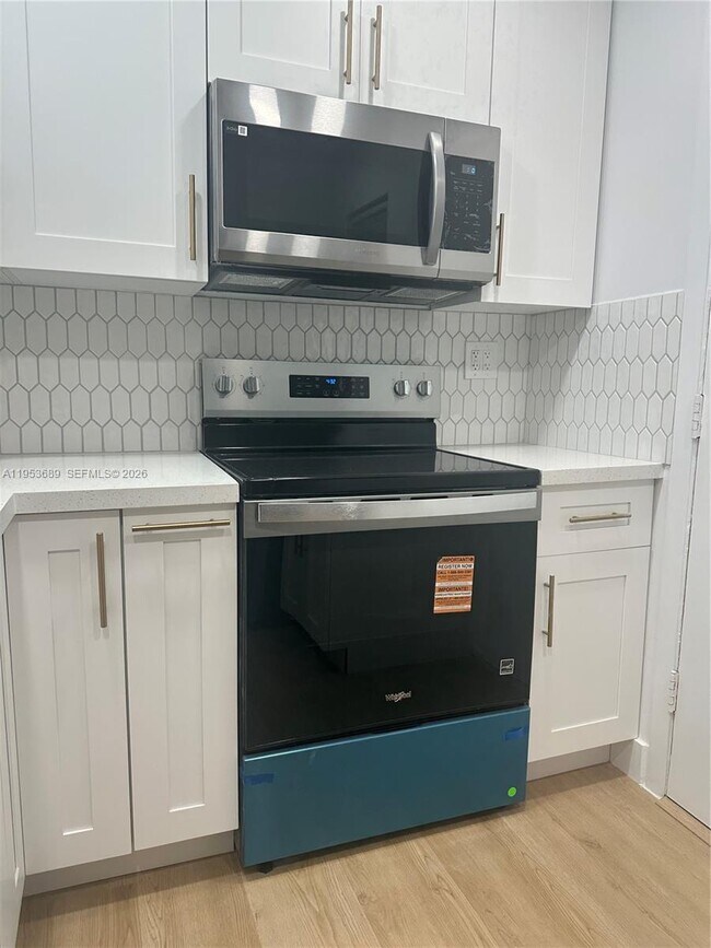 Photo - 9175 SW 77th Ave Unidad 304