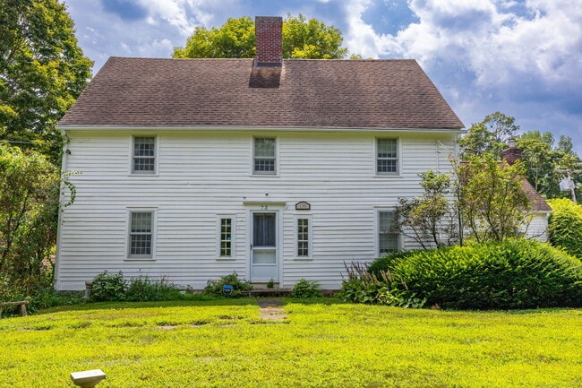 Building Photo - 73 Westledge Rd Rental